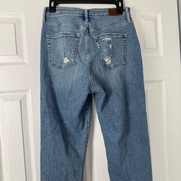 Hollister Distressed Blue Jeans - Picture 4 of 5